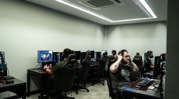 ba cây Kubet